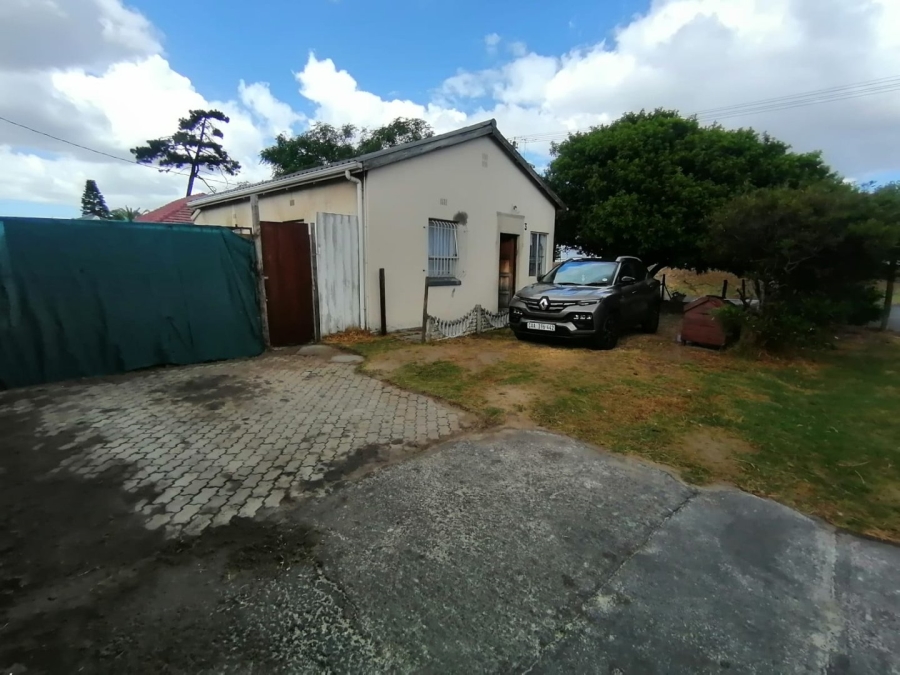 To Let  Bedroom Property for Rent in Ruyterwacht Western Cape